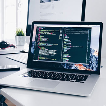 开云电竞服务-利雅斯特出局，克鲁日晋级半决赛，克里-斯特鲁格